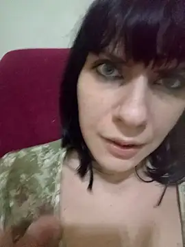 Snapshot of Lea9816 chatting on 10-13-25, 06:48 Lea9816 online show from 10-13-25, 06:48