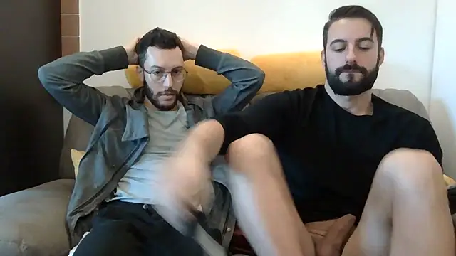 Amicisegreti online show from 11-27-25, 06:47