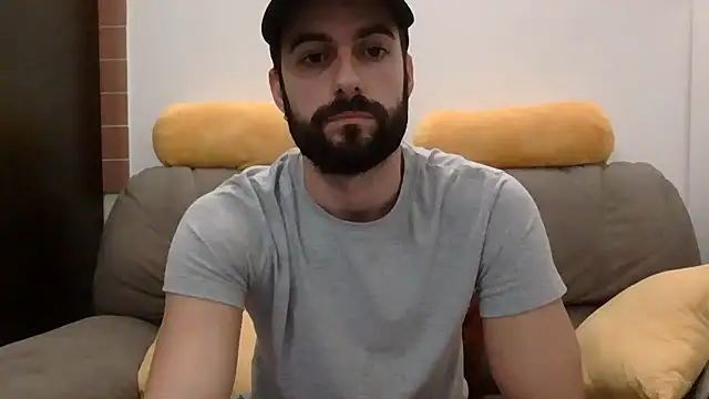 Amicisegreti online show from 11-25-25, 09:48