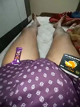 mommylover5 online show from 11-21-25, 04:39