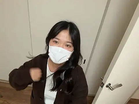 hikiwarinatto xoxo online show from 11-03-25, 05:34