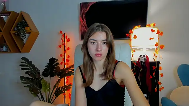 SweetVikki online show from 11-01-25, 07:52