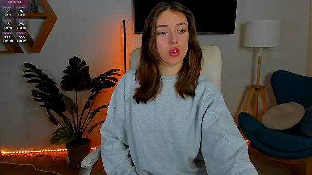 SweetVikki online show from 02-10-26, 09:30