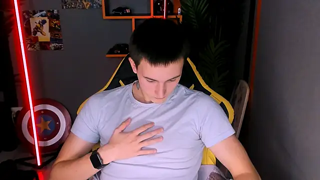 David  Diamond online show from 11-07-25, 04:11