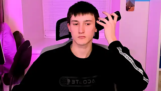 David  Diamond online show from 01-14-26, 03:37