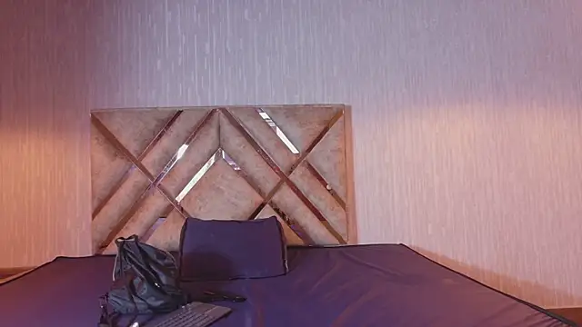 Olivia11  online show from 02-25-26, 12:49