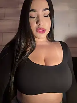 Snapshot of SofiaWildee chatting on 02-08-26, 02:31 SofiaWildee online show from 02-08-26, 02:31