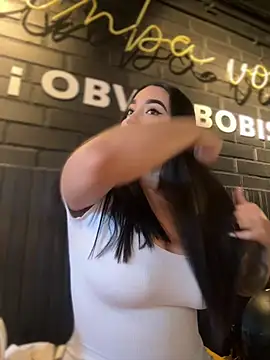 Snapshot of SofiaWildee chatting on 01-18-26, 10:35 SofiaWildee online show from 01-18-26, 10:35