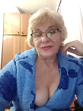 52MiaLove02 online show from 01-06-26, 05:50