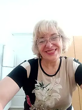 52MiaLove02 online show from 05-08-26, 05:00