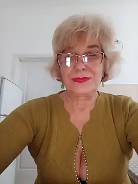 52MiaLove02 online show from 11-05-25, 05:43