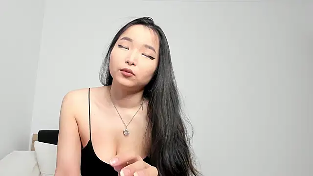 Soyun Mia online show from 05-26-26, 01:09