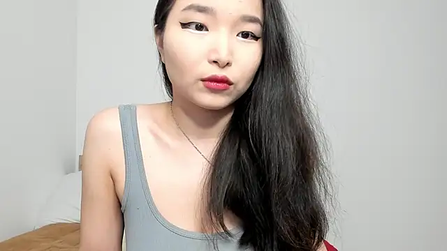 Soyun Mia online show from 04-16-26, 12:06