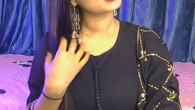 priya-kumari22 online show from 02-19-26, 07:22