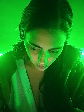 kariciasecreta online show from 11-30-25, 02:23