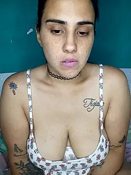 kariciasecreta online show from 11-19-25, 04:56