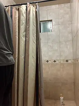 pitudo1313wuero online show from 02-09-26, 04:54