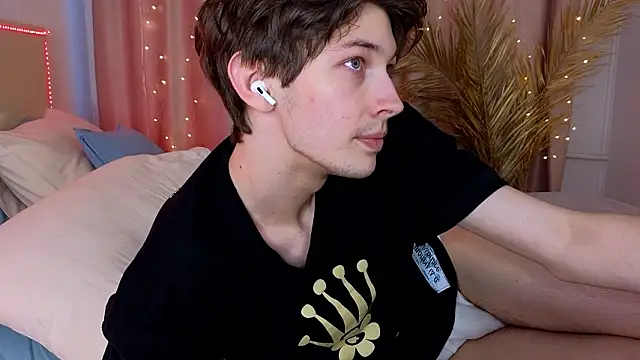  Den1s  online show from 03-01-26, 01:22