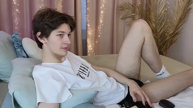  Den1s  online show from 11-15-25, 01:37