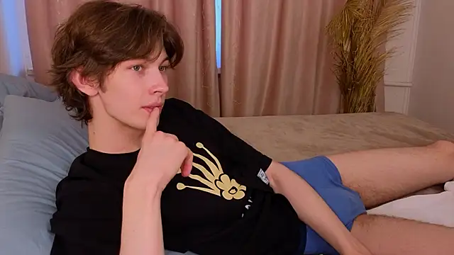  Den1s  online show from 02-08-26, 12:36