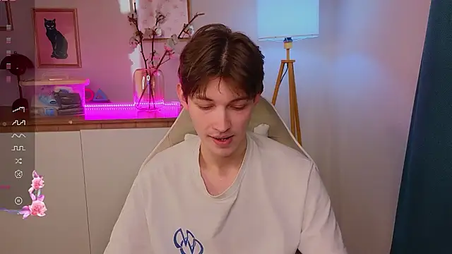  Den1s  online show from 02-25-26, 01:33