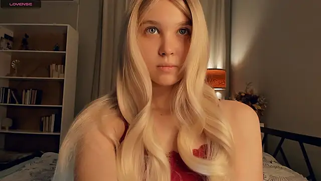 ErinBissonnette online show from 10-20-25, 07:14