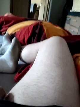 Snapshot of boxerundsocken91 chatting on 02-26-26, 04:29 boxerundsocken91 online show from 02-26-26, 04:29