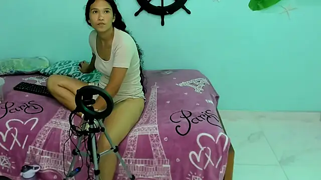 Snapshot of valeria18sexy chatting on 11-08-25, 01:20 valeria18sexy online show from 11-08-25, 01:20