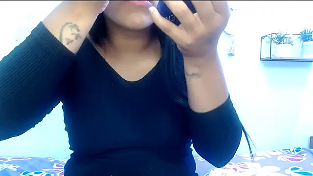 ashlyanaldeep18 online show from 11-08-25, 02:15