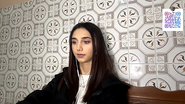 LinaMour online show from 11-28-25, 10:32