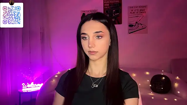 LinaMour online show from 03-22-26, 10:22