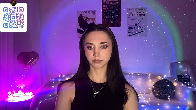 LinaMour online show from 04-20-26, 10:22