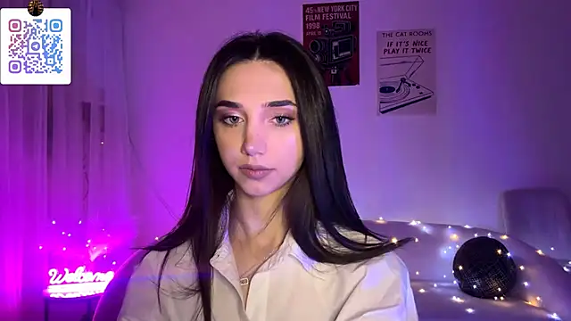 LinaMour online show from 03-31-26, 10:23