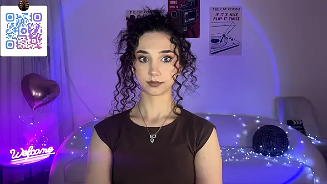 Snapshot of LinaMour chatting on 06-01-26, 10:20 LinaMour online show from 06-01-26, 10:20