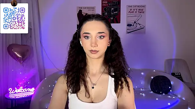 LinaMour online show from 06-08-26, 10:32