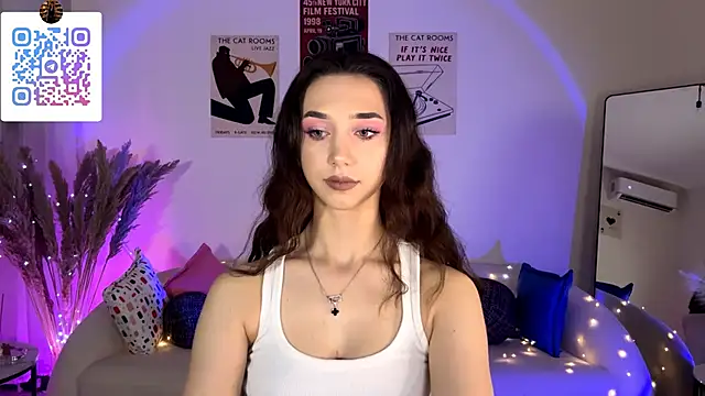 LinaMour online show from 06-30-26, 10:10