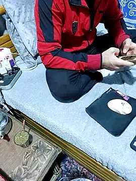 yazinyazin1 online show from 03-07-26, 09:20