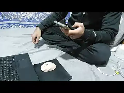 yazinyazin1 online show from 02-06-26, 01:29