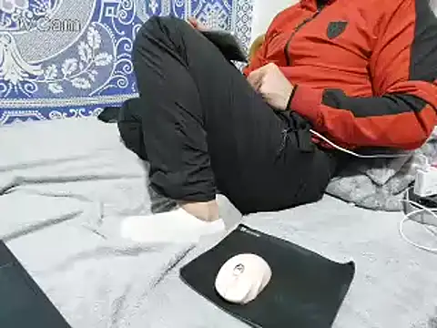 yazinyazin1 online show from 02-14-26, 02:50