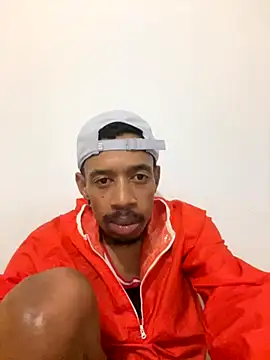 Snapshot of fitsexyman chatting on 10-02-25, 07:39 fitsexyman online show from 10-02-25, 07:39