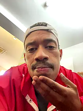 Snapshot of fitsexyman chatting on 10-01-25, 07:46 fitsexyman online show from 10-01-25, 07:46