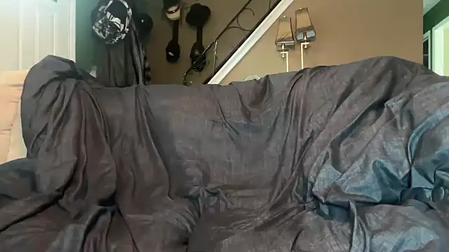 Snapshot of Trippie_hippies1313 chatting on 09-17-25, 02:08 Trippie hippies1313 online show from 09-17-25, 02:08