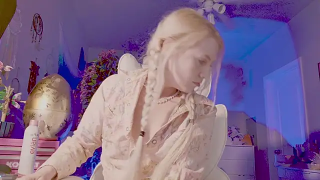 Talulaa online show from 03-14-26, 12:49