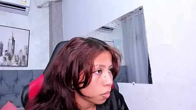 Snapshot of alissa_grace chatting on 10-17-25, 07:59 alissa grace online show from 10-17-25, 07:59