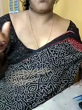 Snapshot of Angel0731 chatting on 12-17-25, 06:02 Angel0731 online show from 12-17-25, 06:02