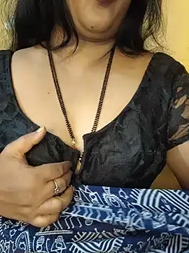Snapshot of Angel0731 chatting on 06-24-26, 06:17 Angel0731 online show from 06-24-26, 06:17