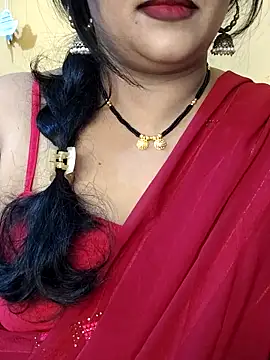 Snapshot of Angel0731 chatting on 02-26-26, 06:30 Angel0731 online show from 02-26-26, 06:30