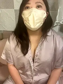 Snapshot of kotone_blossom_x chatting on 09-21-25, 12:43 kotone blossom x online show from 09-21-25, 12:43