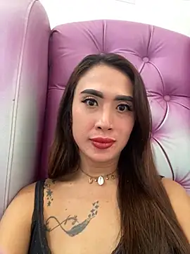 Snapshot of The_Stunning_stephanie chatting on 11-05-25, 05:10 The Stunning stephanie online show from 11-05-25, 05:10