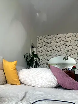 Kitty Kisss online show from 10-29-25, 09:41